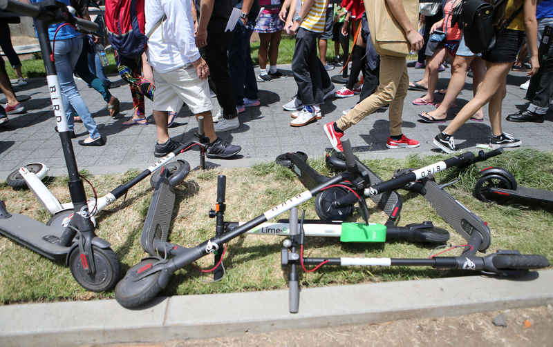 Illustration for article titled Vigilantes Are Taking Scooters Off the Streets of San Diego and Bird and Lime Are Pissed